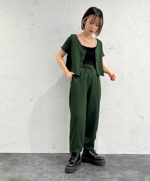 apres jour mignon(アプレジュールミニョン)の「スウェットトップス【SETUP着用可能】【ZOZOTOWN限定アイテム】(カーディガン/ボレロ・レディース・ブラック/ダークグリーン/ナチュラル/ライトイエロー・X-LARGE/フリー)」の21枚目の写真