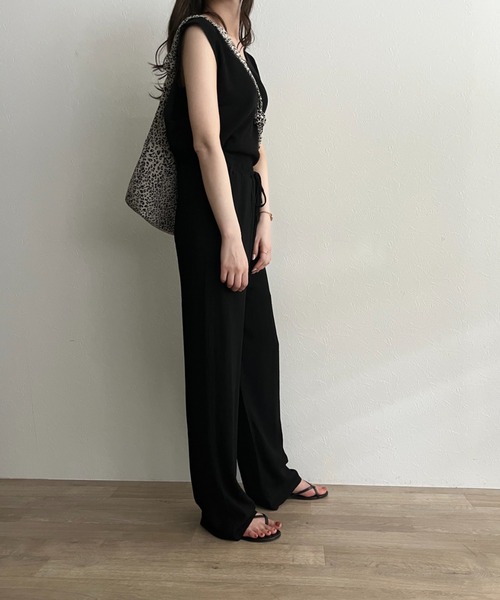 ISOOK(アイスー)の「【ZOZOTOWN限定】Linen loose wide pants / リネンルーズワイドパンツ(その他パンツ・レディース・アイボリー/ブラック・FREE)」の14枚目の写真