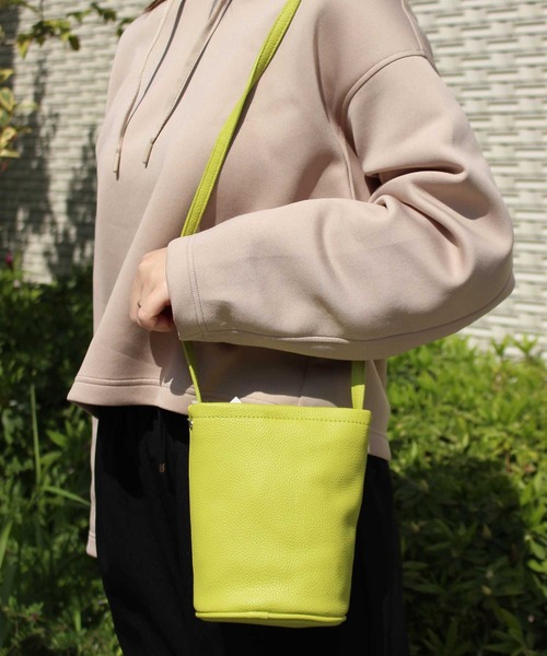 ground green store（グラウンドグリーンストア）の「YV / 9088 / サコッシュショルダー（ショルダーバッグ・レディース・ブラック/ブラウン系その他/アイボリー/ベージュ/ライム・FREE）」の5枚目の写真