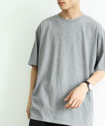 CREW NECK TEE *