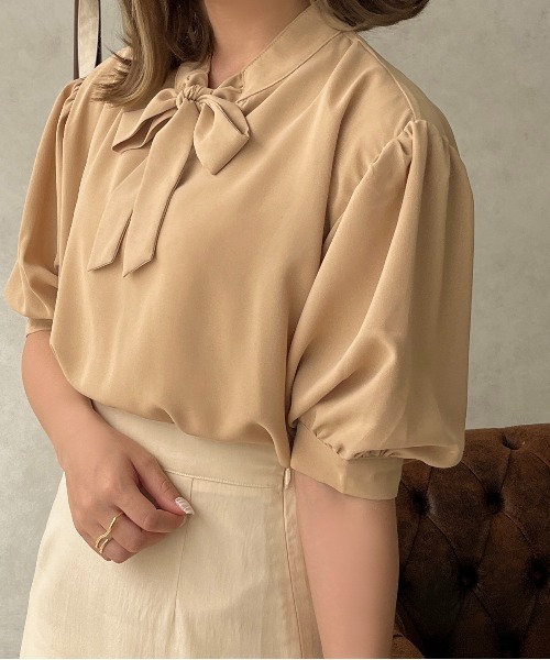 apres jour clair(アプレジュールクレア)の「【apres jour clair】 2WAY袖ボリュームブラウス【ZOZOTOWN限定アイテム】(シャツ/ブラウス・レディース・ブラック/ベージュ/アイボリー・X-LARGE/フリー)」の9枚目の写真