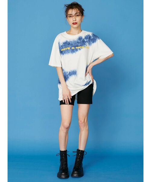 EVRIS（エヴリス）の「ロゴタイダイTシャツワンピース（ワンピース・レディース・ブルー/グリーン・FREE）」の5枚目の写真