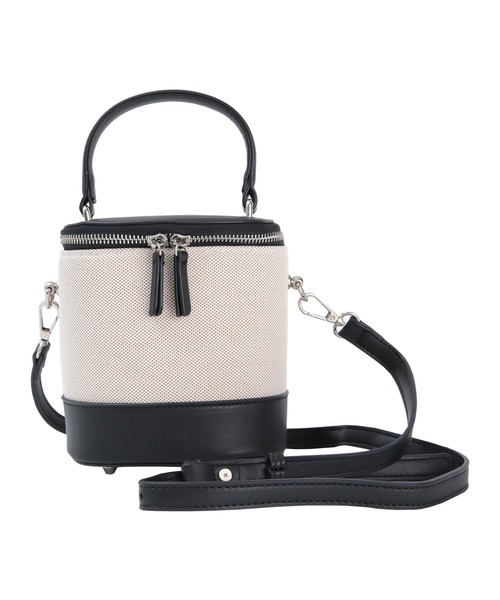 titivate（ティティベイト）の「2wayｷｬﾝﾊﾞｽﾐﾆﾊﾞｯｸﾞ（ハンドバッグ・レディース・ブラック・FREE）」の2枚目の写真