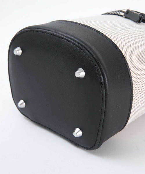 titivate（ティティベイト）の「2wayｷｬﾝﾊﾞｽﾐﾆﾊﾞｯｸﾞ（ハンドバッグ・レディース・ブラック・FREE）」の19枚目の写真