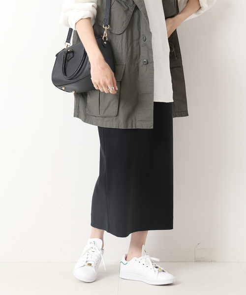 Spick & Span（スピックアンドスパン）の「バックスリットフライススカート（スカート・レディース・ブラック/ベージュ・38/36）」の2枚目の写真