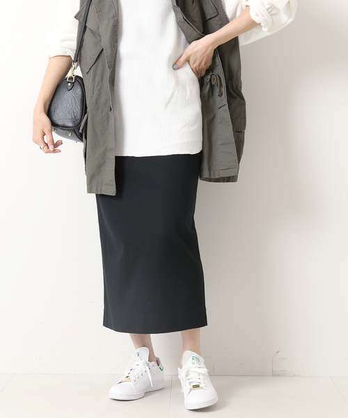 Spick & Span（スピックアンドスパン）の「バックスリットフライススカート（スカート・レディース・ブラック/ベージュ・38/36）」の16枚目の写真