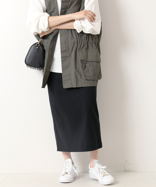 Spick & Span（スピックアンドスパン）の「バックスリットフライススカート（スカート・レディース・ブラック/ベージュ・38/36）」の14枚目の写真