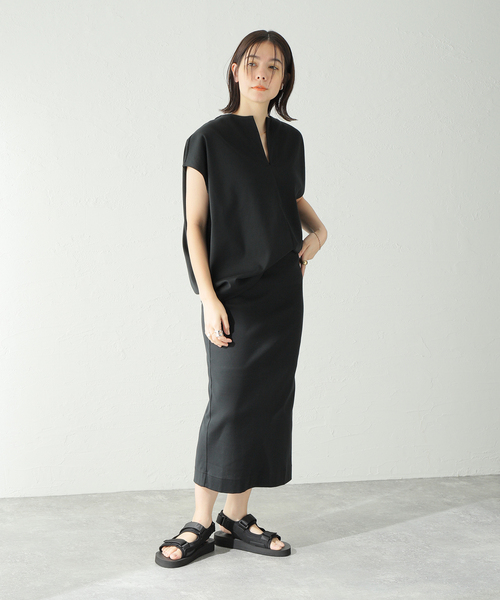 Spick & Span（スピックアンドスパン）の「バックスリットフライススカート（スカート・レディース・ブラック/ベージュ・38/36）」の17枚目の写真