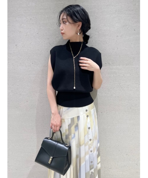 LILY BROWN（リリーブラウン）の「ソフト台形バッグ（ショルダーバッグ・レディース・ブラック/グリーン/モカ・FREE）」の4枚目の写真