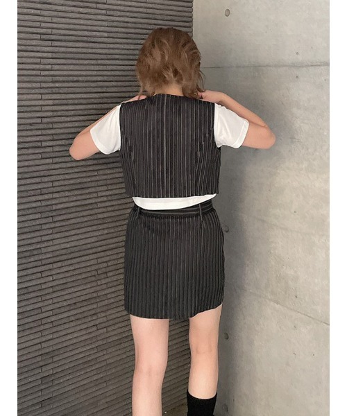 ENVYM（アンビー）の「ローウエストミニＳＫ（スカート・レディース・ブラック/グレー/ストライプ・S/M）」の11枚目の写真