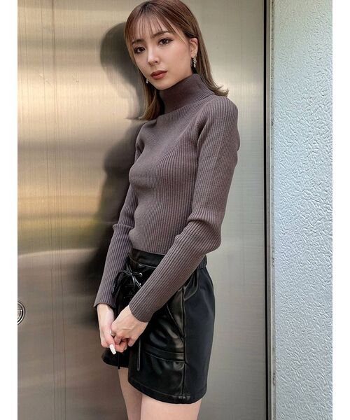 GYDA（ジェイダ）の「タートルネック リブニットトップス（ニット/セーター・レディース・オフホワイト/チャコールグレー/ブラック・FREE）」の12枚目の写真