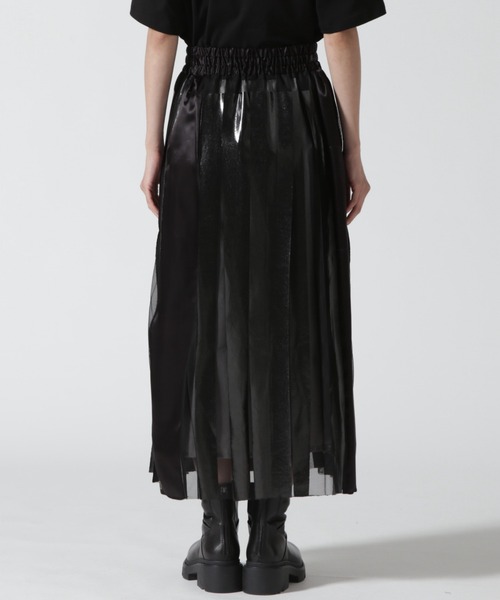 NAKAGAMI(ナカガミ)の「NAKAGAMI(ナカガミ) rubber print skirt/スカート/N03REG0001A(スカート・レディース・ブラック・1)」の7枚目の写真