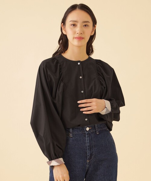 CB CRESTBRIDGE（シービークレストブリッジ）の「袖ボリュームブラウス 