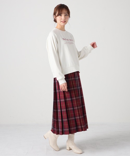 Honeys(ハニーズ)の「ロングプリーツスカート(スカート・レディース・レッド系その他/グリーン/ネイビー系/ブラック・L/M/S)」の5枚目の写真