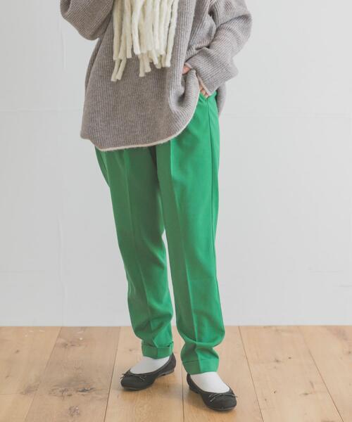 ITEMS URBANRESEARCH(アイテムズ アーバンリサーチ)の「『UR TECH』テーパードイージーパンツ(その他パンツ・レディース・ブラック/ネイビー/ベージュ/グリーン・SMALL/MEDIUM)」の11枚目の写真