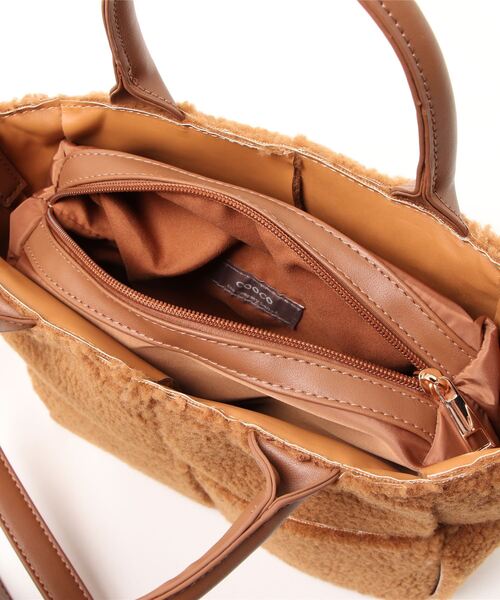 COOCO（クーコ）の「【COOCO】ポーチ付きエコボアメッシュ２WAYトートバッグ(826422)（トートバッグ・レディース・グレー/ホワイト/ブラウン・ALL）」の6枚目の写真