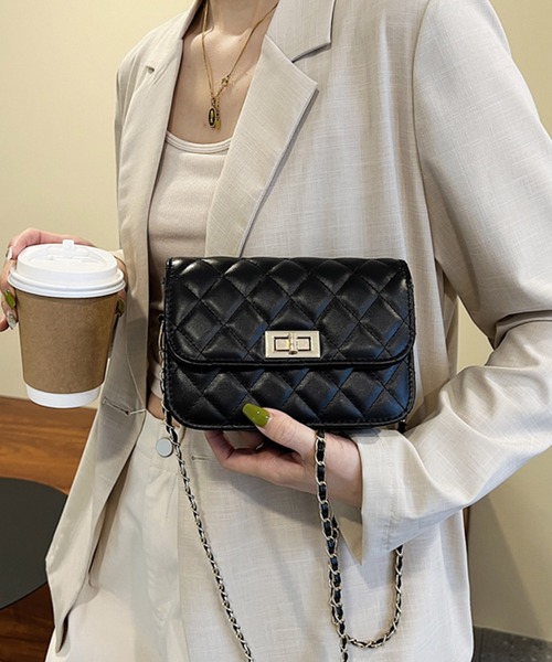 Dita Muaj.(ディータムアージュ)の「キルティングチェーンバッグ(ショルダーバッグ・レディース・ブラック/ホワイト・SMALL/LARGE/FREE)」の7枚目の写真