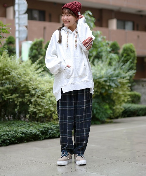 チチカカ（チチカカ）の「ワイドタックチェックパンツ（その他パンツ・レディース・ネイビー/ベージュ/カーキ・FREE）」の6枚目の写真