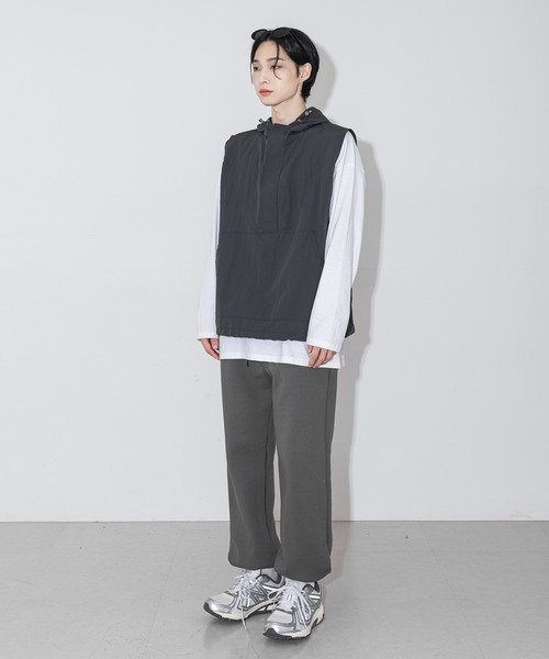 FOLLOWIN（フォロウィン）の「【UNISEX】ストリートフードアノラックベスト（ベスト・レディース・チャコール/レッド/ブラック・FREE）」の12枚目の写真