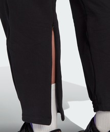 おてつ様　adidas アディカラー デニム リラックスパンツ　ジョガーパンツ adidas アディダス デニム リラックス ジョガーパンツ Lサイズ