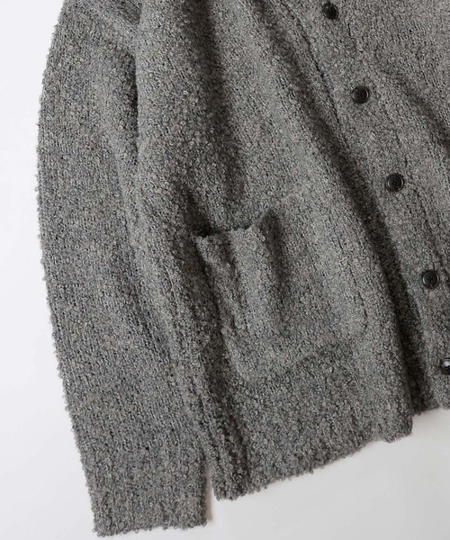 NUMBER (N)INE(ナンバーナイン)の「NUMBER (N)INE/ナンバーナイン ALPACA BORDER KNIT BIG CARDIGAN/ウールアルパカ混 ブークレーニット ワイドボーダー/ソリッド オーバーサイズカーディガン(カーディガン/ボレロ・メンズ・ブラック/グレー系その他/グレー/イエロー/レッド系その他/バーガンディー・2/3/4)」の10枚目の写真