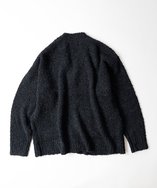 NUMBER (N)INE(ナンバーナイン)の「NUMBER (N)INE/ナンバーナイン ALPACA BORDER KNIT BIG CARDIGAN/ウールアルパカ混 ブークレーニット ワイドボーダー/ソリッド オーバーサイズカーディガン(カーディガン/ボレロ・メンズ・ブラック/グレー系その他/グレー/イエロー/レッド系その他/バーガンディー・2/3/4)」の9枚目の写真