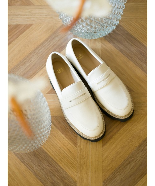 Te chichi TERRASSE（テチチテラス）の「ボリュームソールローファー（ローファー・レディース・ブラウン/ブラック/オフホワイト・MEDIUM/LARGE）」の2枚目の写真