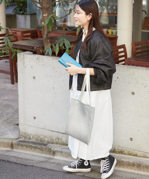 Actually（アクチュアリー）の「フェイクレザー プリーツトート（トートバッグ・レディース・ブラック/シルバー・フリー）」の10枚目の写真