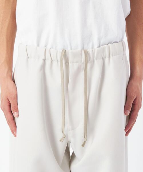 green label relaxing（グリーンレーベルリラクシング）の「エアロギャバ ワイド イージー パンツ -防シワ-（その他パンツ・メンズ・ダークグリーン/ホワイト/ナチュラル・L/S/M）」の16枚目の写真