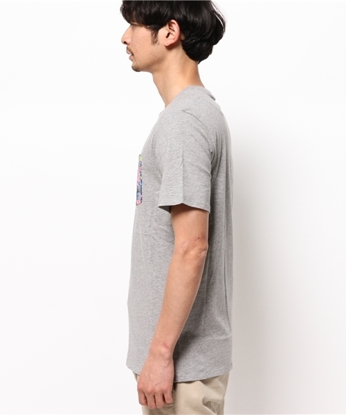 NIKE SPORTSWEAR（ナイキスポーツウェアー）の「メンズ ナイキ フローラル ポケットTシャツ NIKE FLORAL S/S POCKET TEE 746570（Tシャツ/カットソー・メンズ・ホワイト/ブラック/チャコールグレー/ダークグレー・LARGE/MEDIUM/X-LARGE/SMALL）」の12枚目の写真