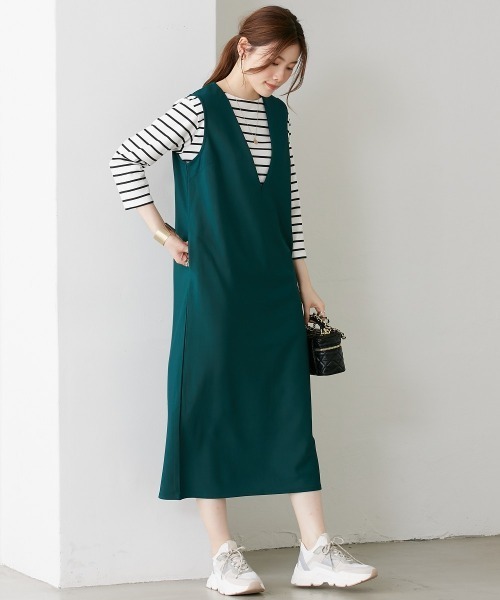 nissen（ニッセン）の「リップルジャンパースカート（Vネック・キーネック）（ジャンパースカート・レディース・ベージュ/グリーン/ブラウン/ベージュ系その他/ブラック系その他/ブラック/ブラウン系その他/ネイビー・L-XL/S-M）」の7枚目の写真