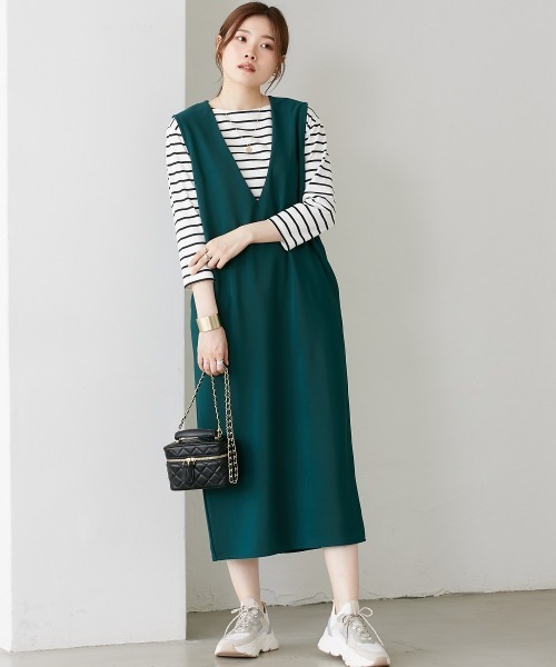 nissen（ニッセン）の「リップルジャンパースカート（Vネック・キーネック）（ジャンパースカート・レディース・ベージュ/グリーン/ブラウン/ベージュ系その他/ブラック系その他/ブラック/ブラウン系その他/ネイビー・L-XL/S-M）」の13枚目の写真