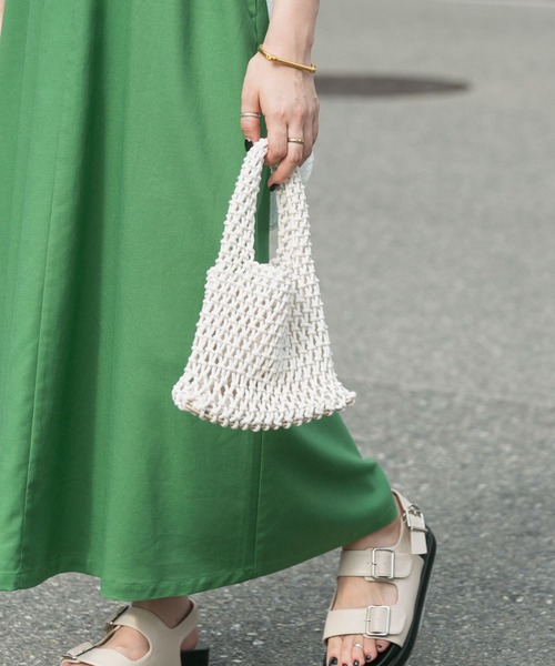 SMELLY(スメリー)の「メッシュミニバッグ(ハンドバッグ・レディース・アイボリー/ライトブラウン/ミント・-)」の15枚目の写真