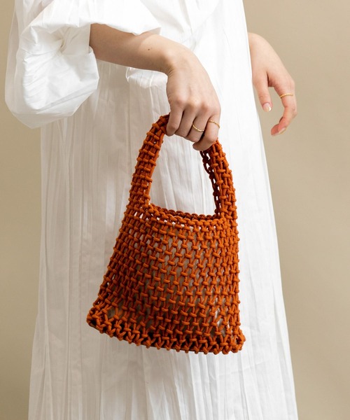 SMELLY(スメリー)の「メッシュミニバッグ(ハンドバッグ・レディース・アイボリー/ライトブラウン/ミント・-)」の5枚目の写真