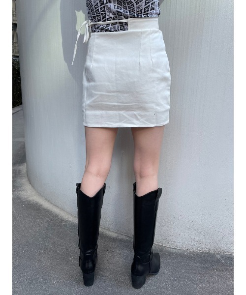 ENVYM(アンビー)の「ウエスタンライクSK(スカート・レディース・ブラック/ベージュ/ホワイト・SMALL/MEDIUM)」の13枚目の写真