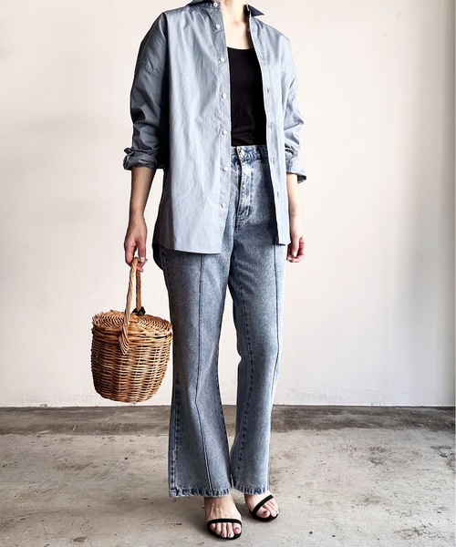 COMMON WARE（コモンウェアー）の「COMMONWARE:12ozデニムピンタックフレアパンツ（デニムパンツ・メンズ・ケミカルウォッシュ/インディゴブルー/ライトインディゴブルー/ブラック系/ブラック・L/XL/M）」の16枚目の写真