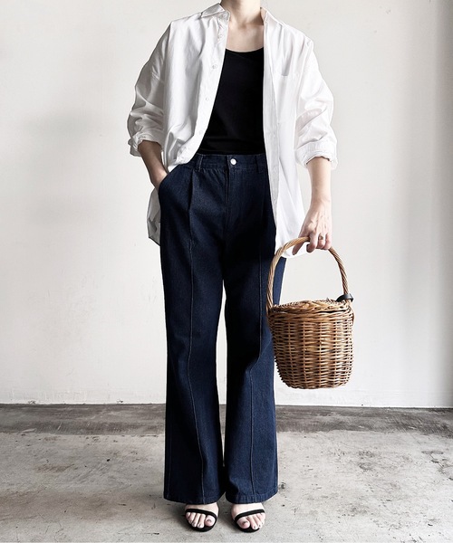COMMON WARE（コモンウェアー）の「COMMONWARE:12ozデニムピンタックフレアパンツ（デニムパンツ・メンズ・ケミカルウォッシュ/インディゴブルー/ライトインディゴブルー/ブラック系/ブラック・L/XL/M）」の20枚目の写真