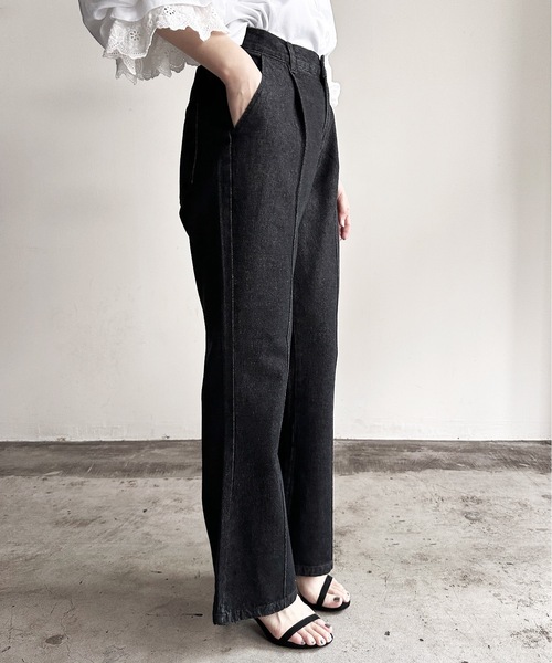 COMMON WARE（コモンウェアー）の「COMMONWARE:12ozデニムピンタックフレアパンツ（デニムパンツ・メンズ・ケミカルウォッシュ/インディゴブルー/ライトインディゴブルー/ブラック系/ブラック・L/XL/M）」の10枚目の写真