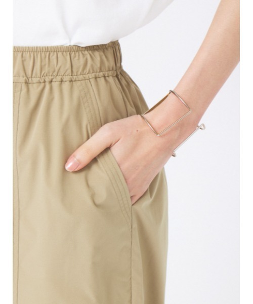 abahouse mavie（アバハウスマヴィ）の「ポリエステルタフタワイドベーカーパンツ（その他パンツ・レディース・チャコールグレー/ブルー/ベージュ・フリー）」の16枚目の写真