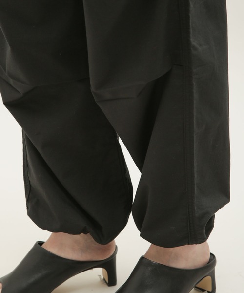 Lee（リー）の「Lee/PARACHUTE EASY PANTS（カーゴパンツ・レディース・ブラック/ホワイト・FREE）」の7枚目の写真