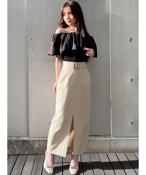 RESEXXY(リゼクシー)の「ラッフルドッキングオフショルニットトップス(ニット/セーター・レディース・ブラック/ブルー/アイボリー・FREE)」の19枚目の写真