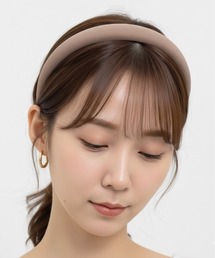 HIKA（ヒカ）の「【HIKA】ヌバックカチューシャ（カチューシャ）」