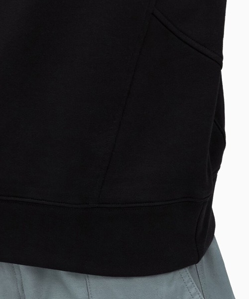 Calvin Klein(カルバン・クライン)の「Calvin Klein/カルバンクライン レギュラーモノグラムスウェットプルオーバー Tシャツ(スウェット・メンズ・グリーン/ブラック/オフホワイト・L/XL/M)」の6枚目の写真