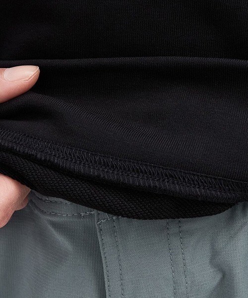 Calvin Klein(カルバン・クライン)の「Calvin Klein/カルバンクライン レギュラーモノグラムスウェットプルオーバー Tシャツ(スウェット・メンズ・グリーン/ブラック/オフホワイト・L/XL/M)」の5枚目の写真