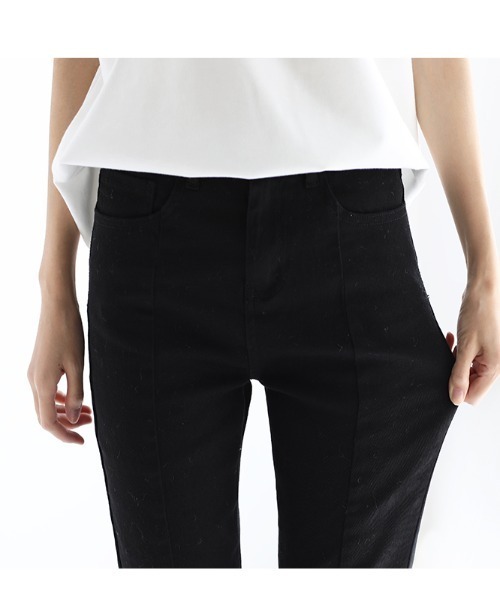 COCOMOMO（ココモモ）の「秋・冬も大活躍◎ ハイウエスト フレア デニムパンツ（デニムパンツ・レディース・ダークグレー/ライトブルー/ブラック・S/M）」の15枚目の写真