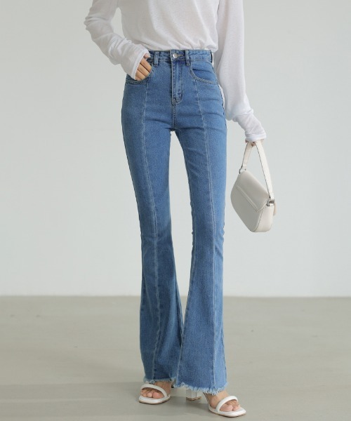 COCOMOMO（ココモモ）の「秋・冬も大活躍◎ ハイウエスト フレア デニムパンツ（デニムパンツ・レディース・ダークグレー/ライトブルー/ブラック・S/M）」の19枚目の写真