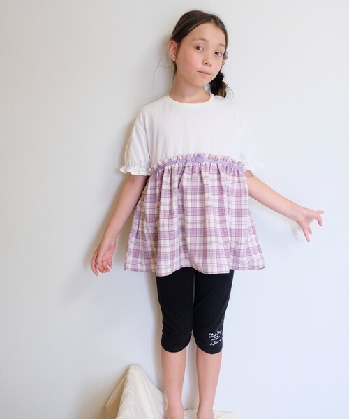 SHOO・LA・RUE(シューラルー)の「◆【110-140cm】ドッキング五分袖プルオーバー(Tシャツ/カットソー・キッズ・ライトパープル/ブラック系/ブラック系1/アイボリー系・14/13/11/12)」の16枚目の写真