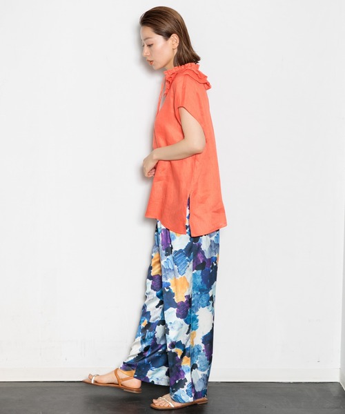 AMERICAN RAG CIE（アメリカンラグシー）の「フリルカラーリネンブラウス（シャツ/ブラウス・レディース・イエロー/オレンジ/ホワイト・FREE）」の17枚目の写真