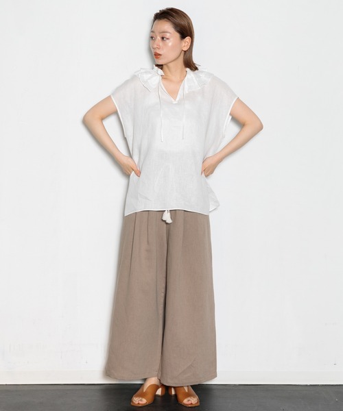 AMERICAN RAG CIE（アメリカンラグシー）の「フリルカラーリネンブラウス（シャツ/ブラウス・レディース・イエロー/オレンジ/ホワイト・FREE）」の6枚目の写真