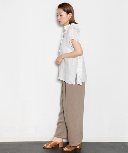 AMERICAN RAG CIE（アメリカンラグシー）の「フリルカラーリネンブラウス（シャツ/ブラウス・レディース・イエロー/オレンジ/ホワイト・FREE）」の19枚目の写真